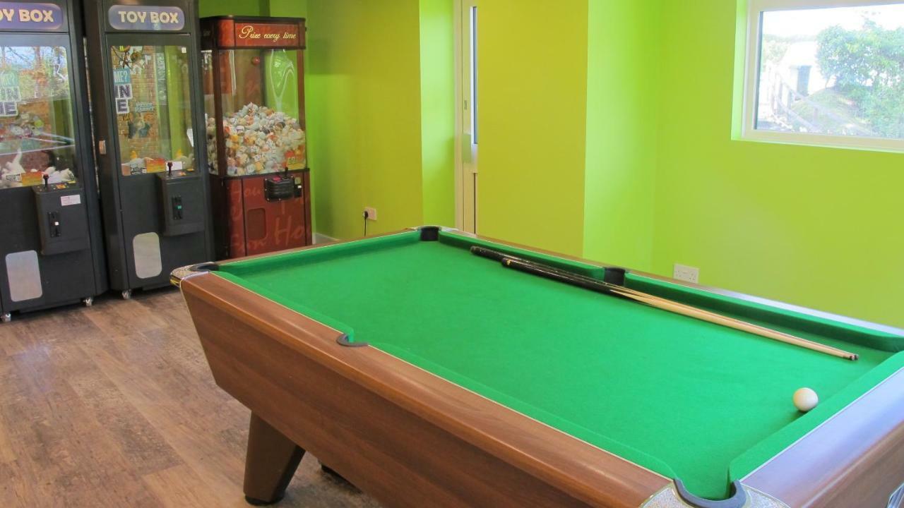 Castle Brake Holiday Park Exeter Extérieur photo
