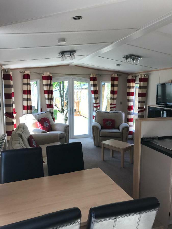 Castle Brake Holiday Park Exeter Extérieur photo