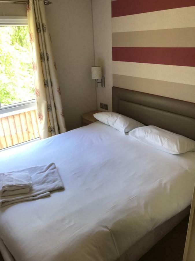 Castle Brake Holiday Park Exeter Extérieur photo
